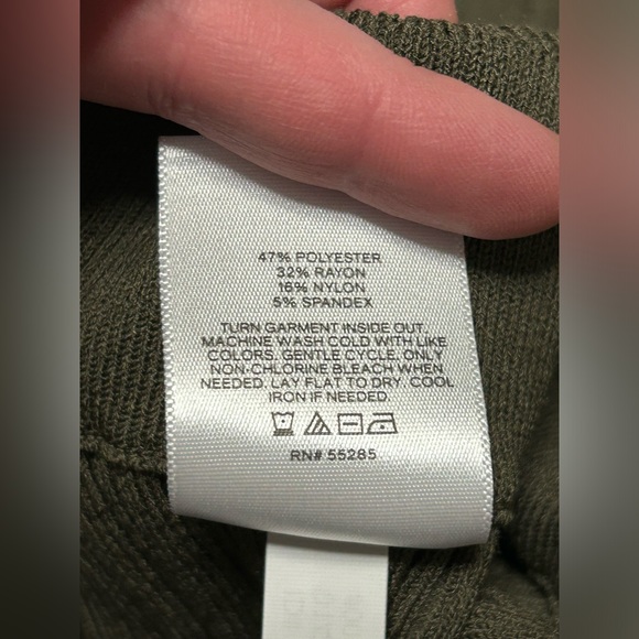 Express Super High Waisted Ribbed Sweater Flair Pant - Picture 5 of 7